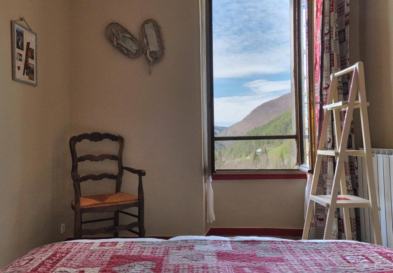 Au Diapason Chambres D'Hotes Montagne Auzet Екстериор снимка